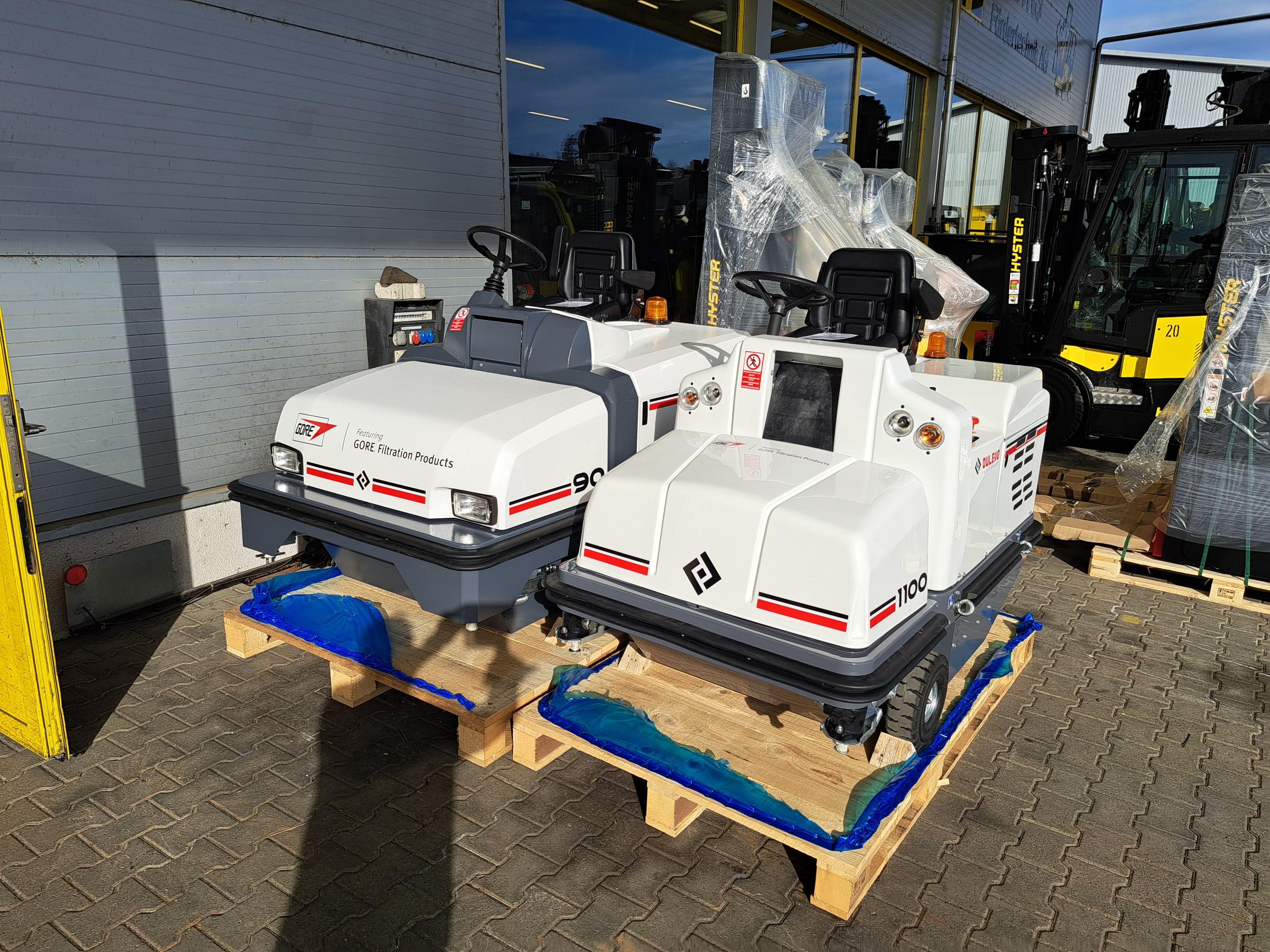 Neuzugang im Fuhrpark: Dulevo-Kehrmaschinen für höchste Reinigungsansprüche @ KWS Mietservice Neuzugang im Fuhrpark: Dulevo-Kehrmaschinen für höchste Reinigungsansprüche