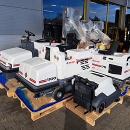 Neuzugang im Fuhrpark: Dulevo-Kehrmaschinen für höchste Reinigungsansprüche @ KWS Mietservice Neuzugang im Fuhrpark: Dulevo-Kehrmaschinen für höchste Reinigungsansprüche