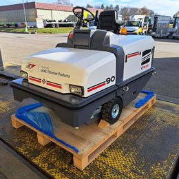 Neuzugang im Fuhrpark: Dulevo-Kehrmaschinen für höchste Reinigungsansprüche @ KWS Mietservice Neuzugang im Fuhrpark: Dulevo-Kehrmaschinen für höchste Reinigungsansprüche