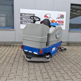Aufsitz-Scheuersaugmaschine Fiorentini I38UE *Demofahrzeug* mieten Aufsitz-Scheuersaugmaschine zur Miete
