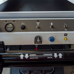 Kehrmaschine Tenax International Maxwind *Demofahrzeug* mieten Kehrmaschine zur Miete