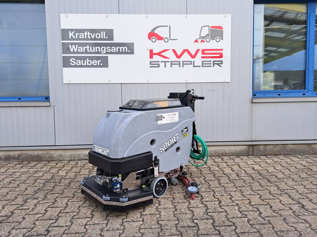 Scheuersaugmaschine Tomcat Sport V2 mieten Scheuersaugmaschine zur Miete