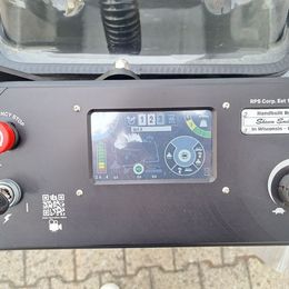 Scheuersaugmaschine Tomcat Sport V2 mieten Scheuersaugmaschine zur Miete