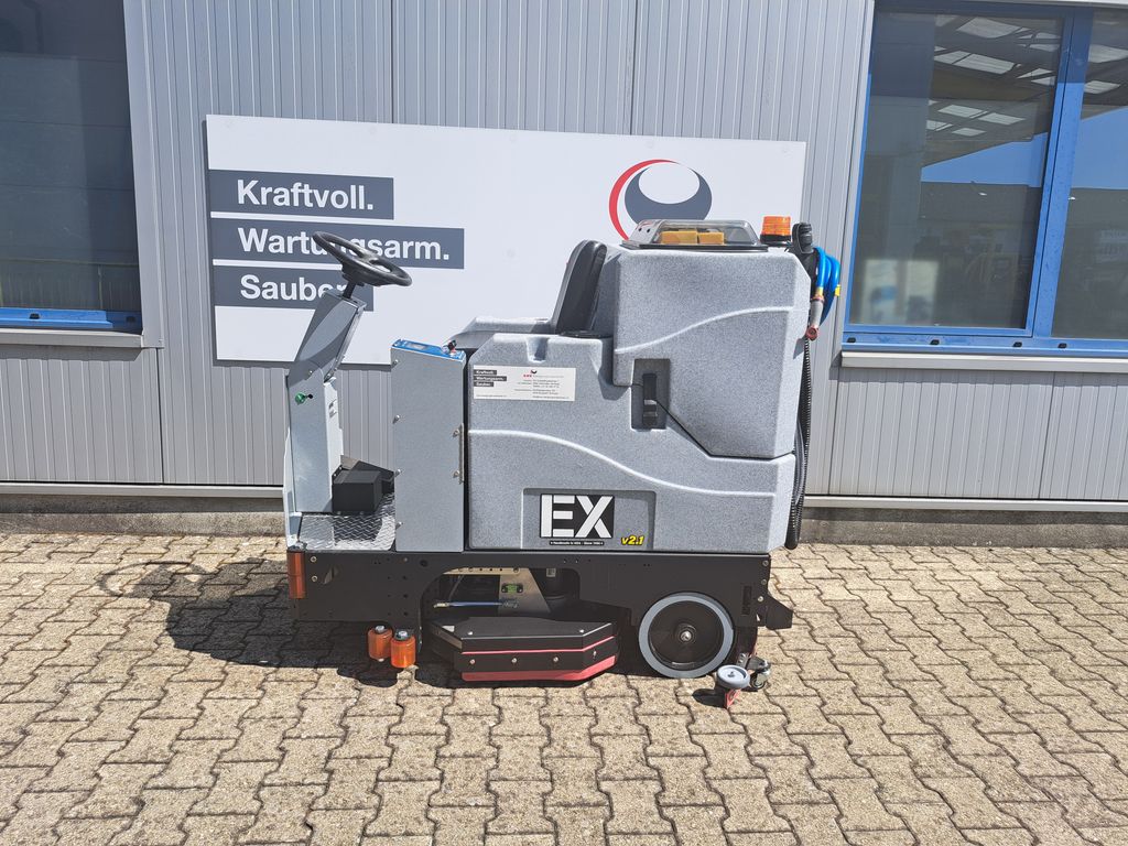 Aufsitz-Scheuersaugmaschine Tomcat EX v2 Disk mieten Aufsitz-Scheuersaugmaschine zur Miete