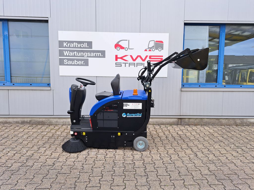 Aufsitz-Kehrsaugmaschine Fiorentini S28B mieten Aufsitz-Kehrsaugmaschine zur Miete