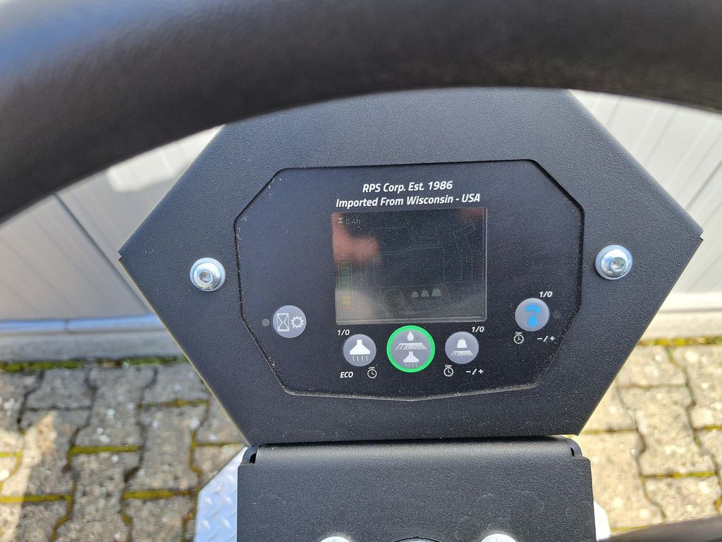 Aufsitz-Scheuersaugmaschine Kodiak K22 R mieten Aufsitz-Scheuersaugmaschine zur Miete