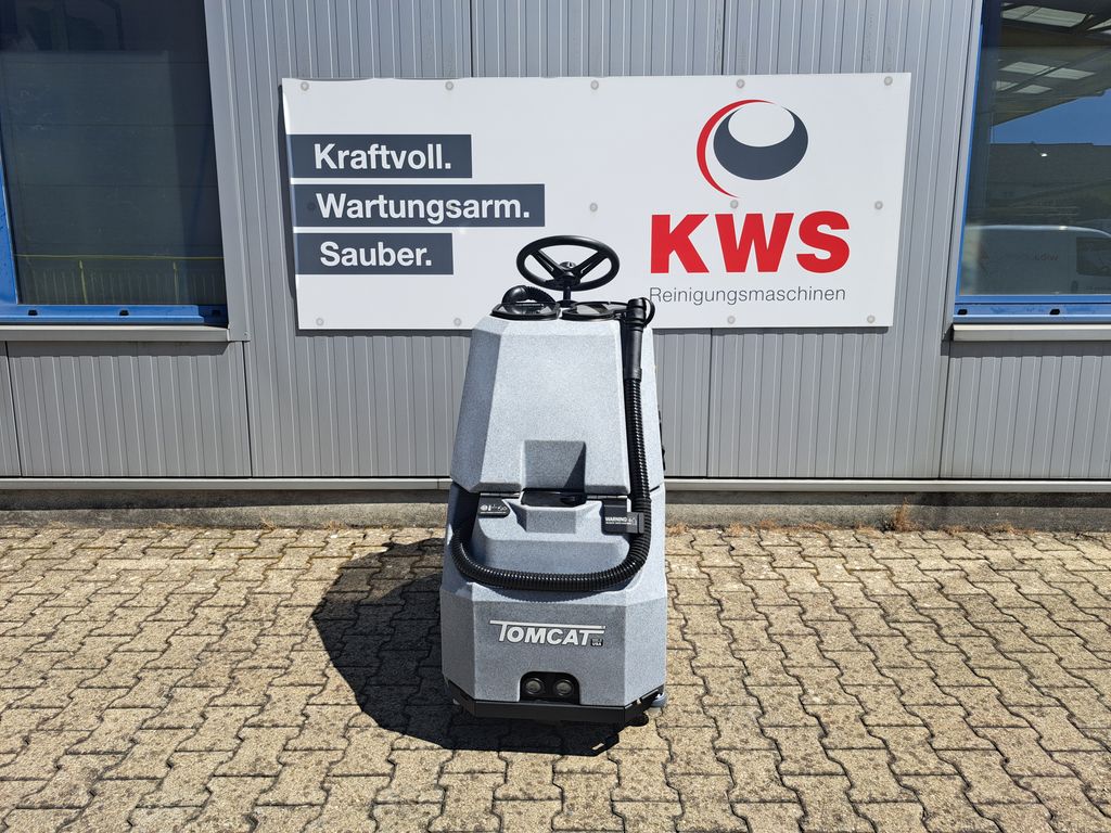 Scheuersaugmaschine Tomcat Rival mieten Scheuersaugmaschine zur Miete