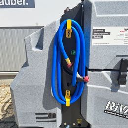 Scheuersaugmaschine Tomcat Rival mieten Scheuersaugmaschine zur Miete