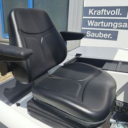 Aufsitz-Kehrsaugmaschine Dulevo 120 DK mieten Aufsitz-Kehrsaugmaschine zur Miete