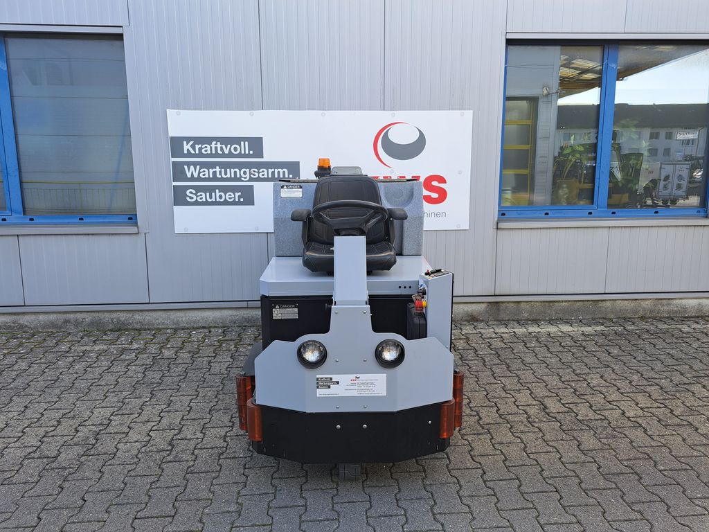 Aufsitz-Scheuersaugmaschine Tomcat XR 40-D Disk mieten Aufsitz-Scheuersaugmaschine zur Miete