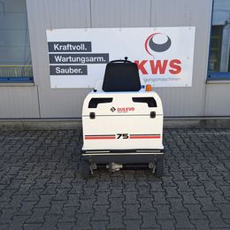 Aufsitz-Kehrsaugmaschine zur Miete