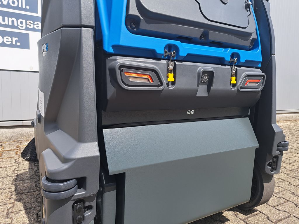 Aufsitz-Kehrsaugmaschine Fimap FSR8 Pro mieten Aufsitz-Kehrsaugmaschine zur Miete