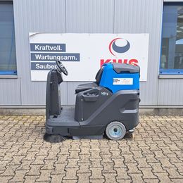 Aufsitz-Scheuersaugmaschine Tomcat MMG Cylindrical PLUS mieten Aufsitz-Scheuersaugmaschine zur Miete